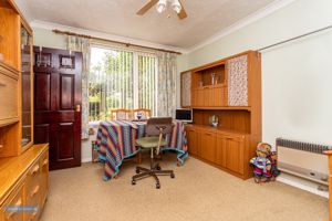 Dining Room- click for photo gallery